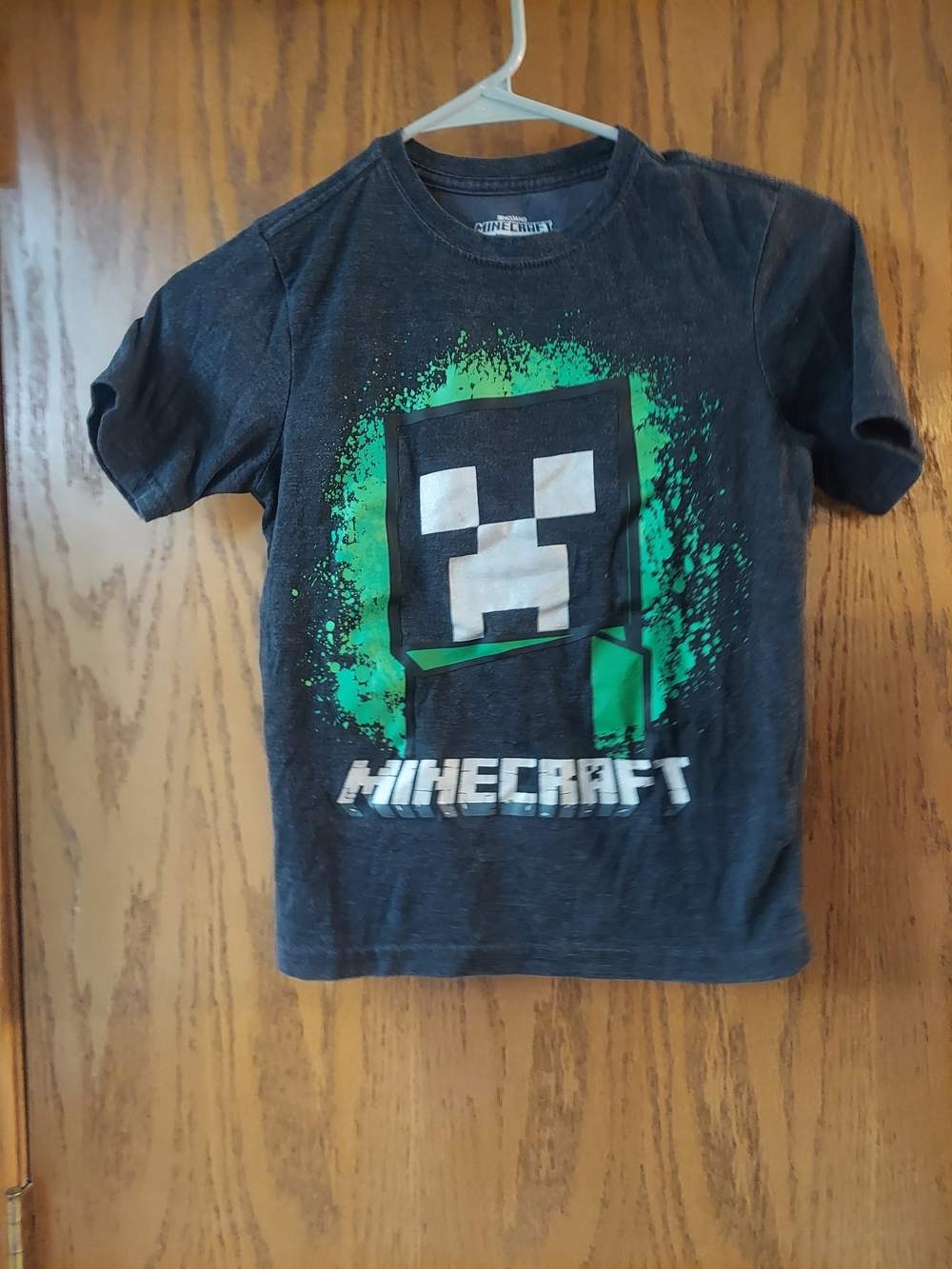 Minecraft Creeper Face Dark Heather Grey Graphic T-Shirt Kids Medium M (8) Mojan